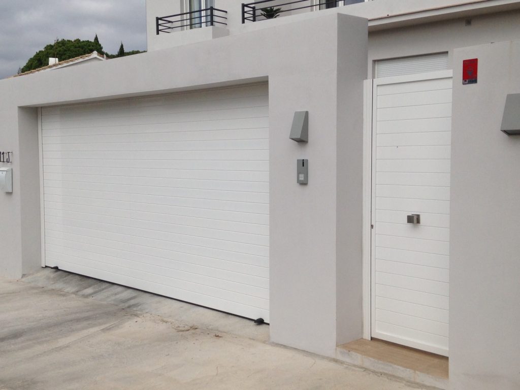 Emergency Garage Door Services